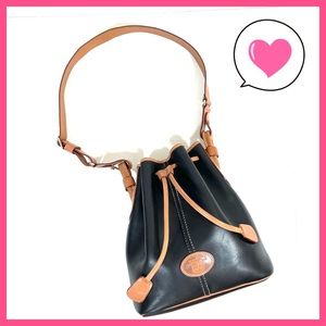 Vintage Dooney & Bourke black tan bucket bag purse